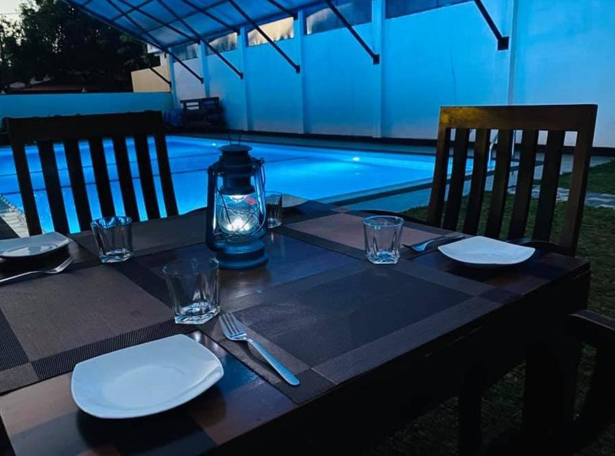 Blue Spring Hotel וואדואה מראה חיצוני תמונה
