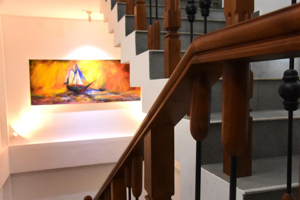 Blue Spring Hotel וואדואה מראה חיצוני תמונה
