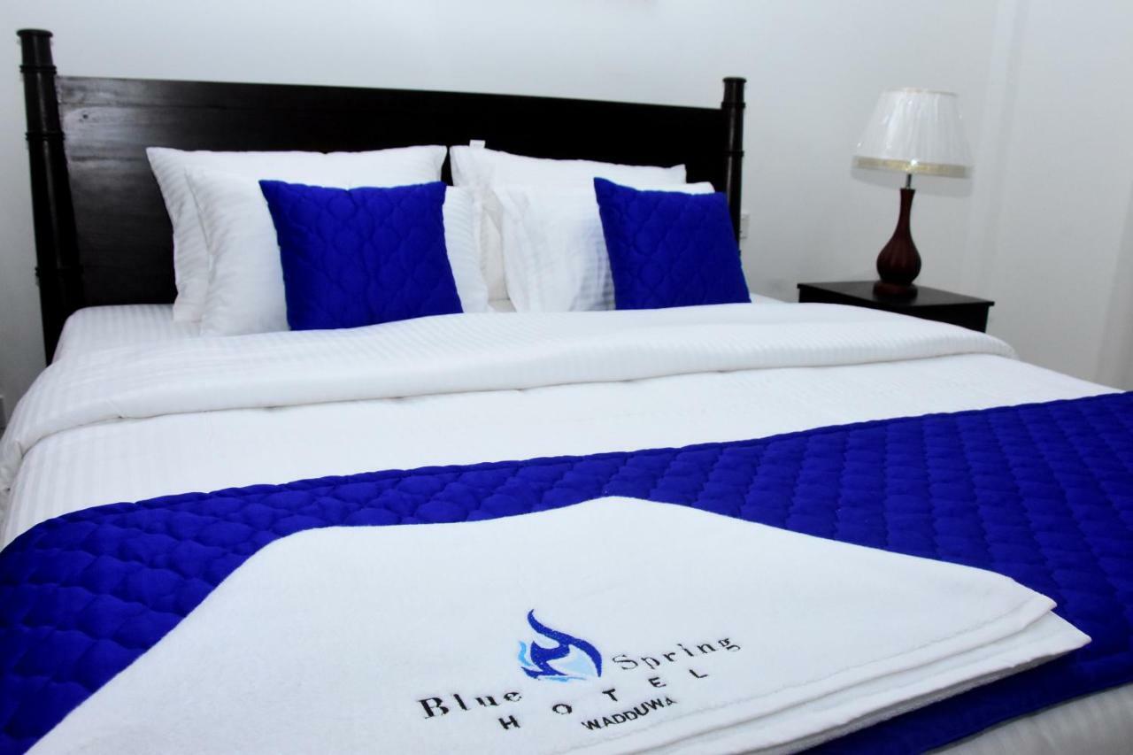 וואדואה Blue Spring Hotel מראה חיצוני תמונה